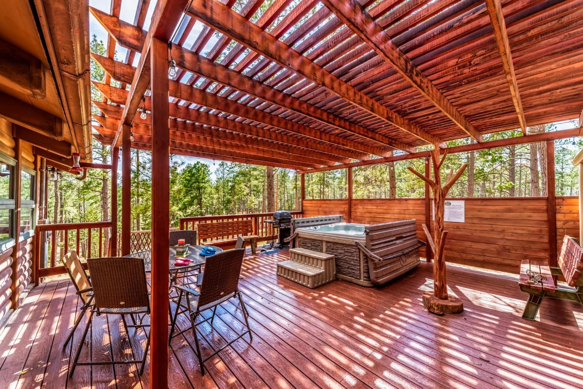 Deer Meadows: Adorable, Centrally Located With Private Hot Tub! Сasa de vacaciones